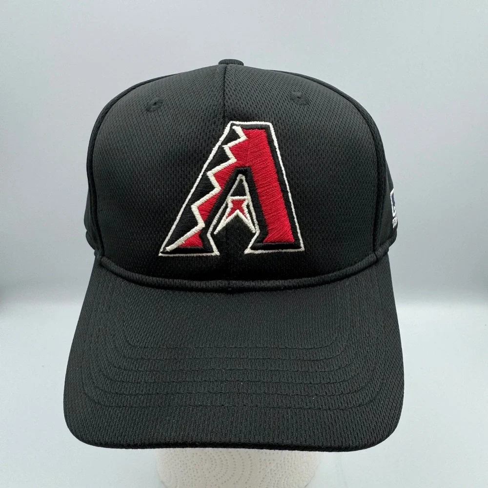 Arizona Diamondbacks MLB Black Fitted Baseball Cap Hat Youth Size NWT‎